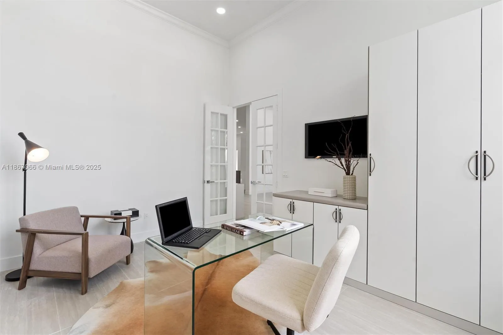 21677 Marigot Dr
