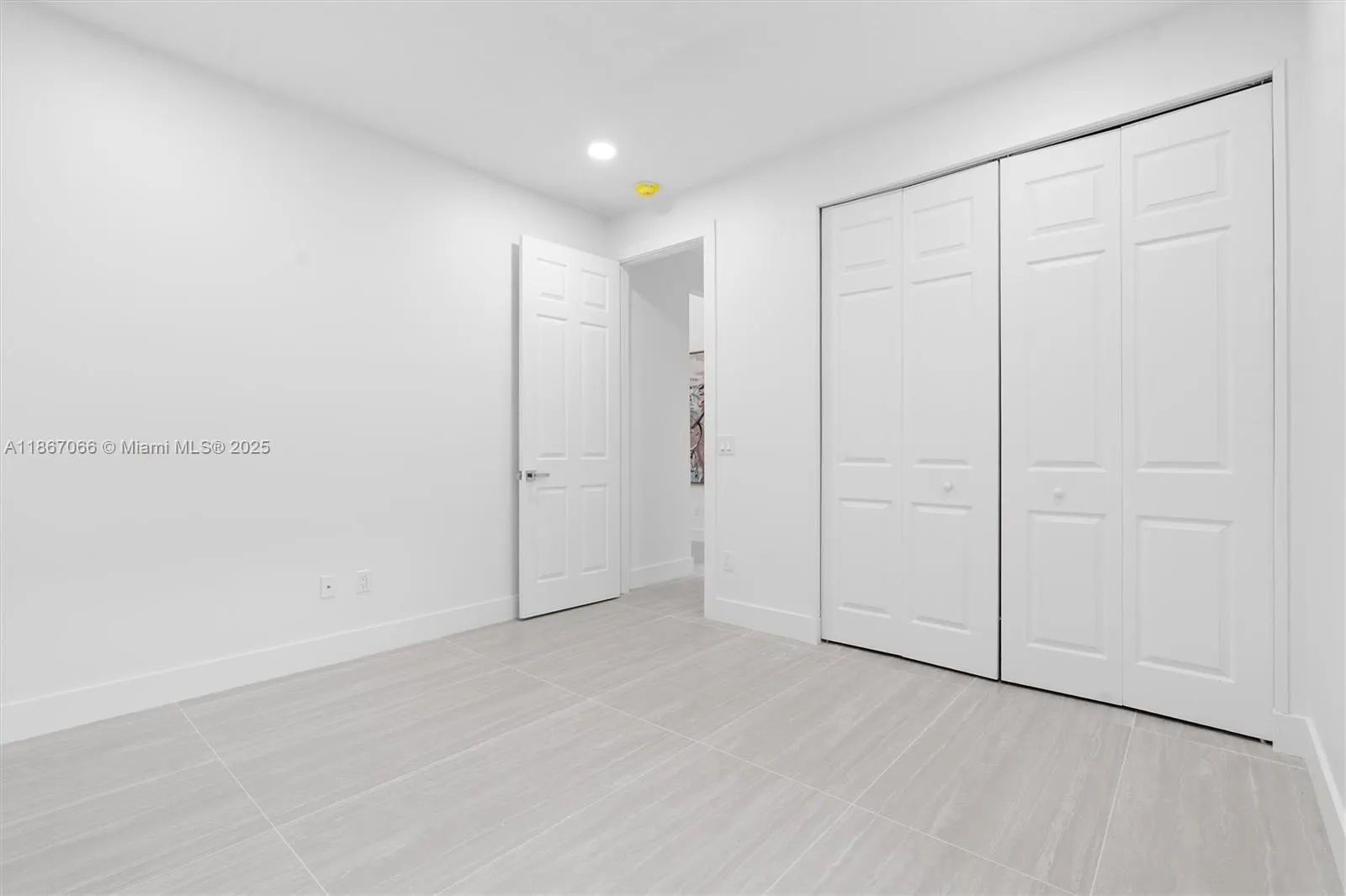 21677 Marigot Dr