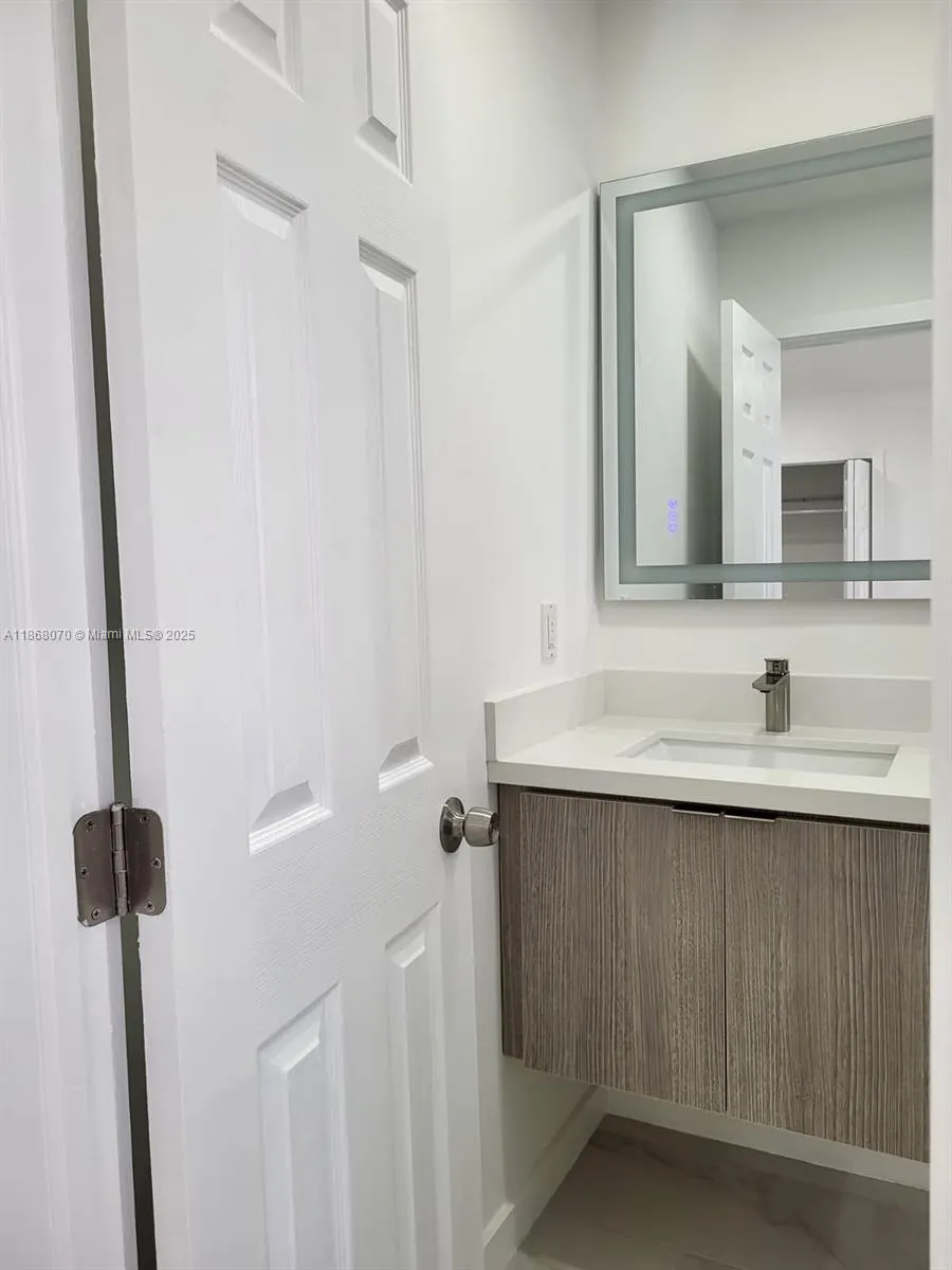 9226 SW 37th Street, #9226