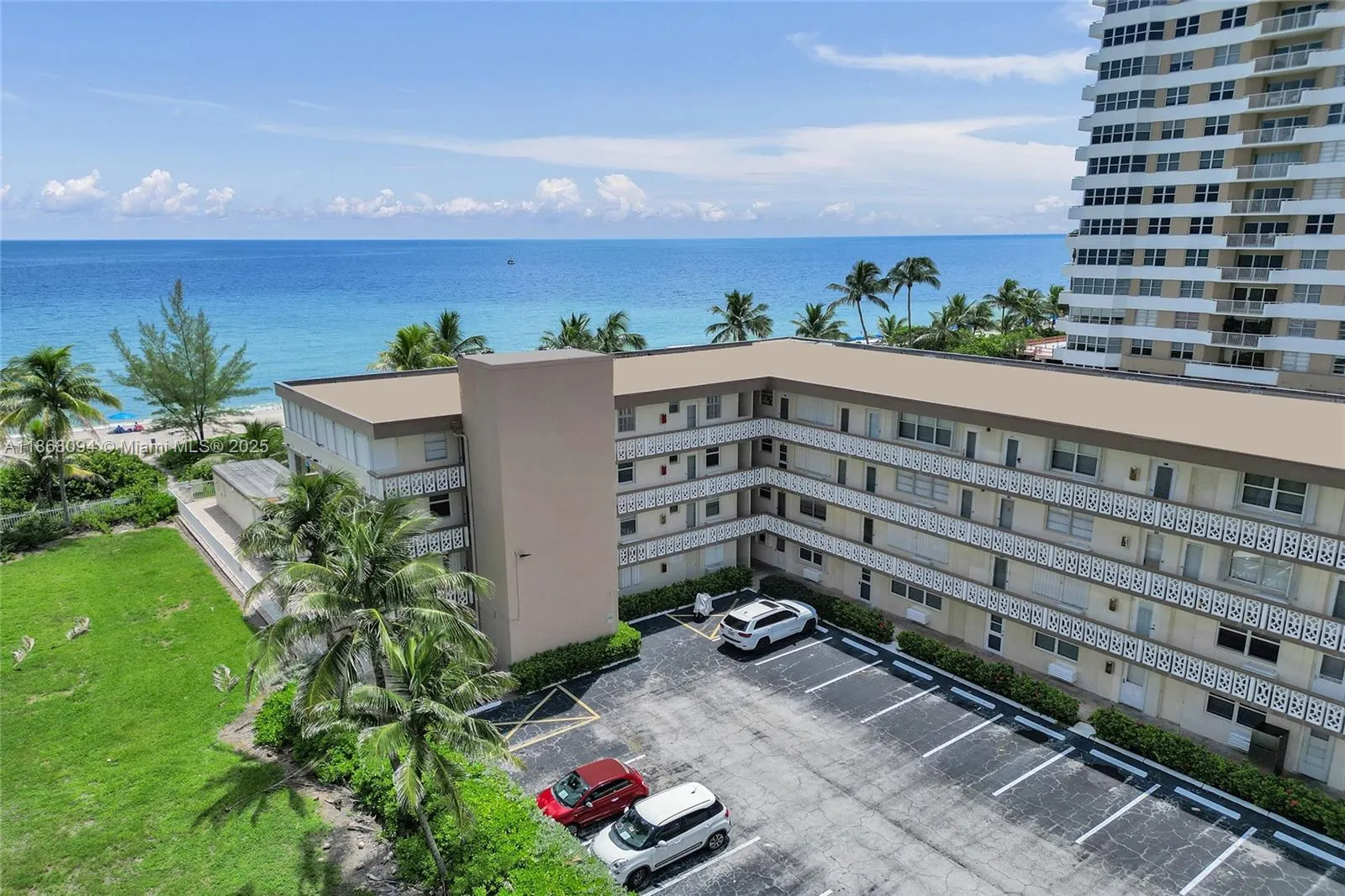 1936 S Ocean Dr, #21D