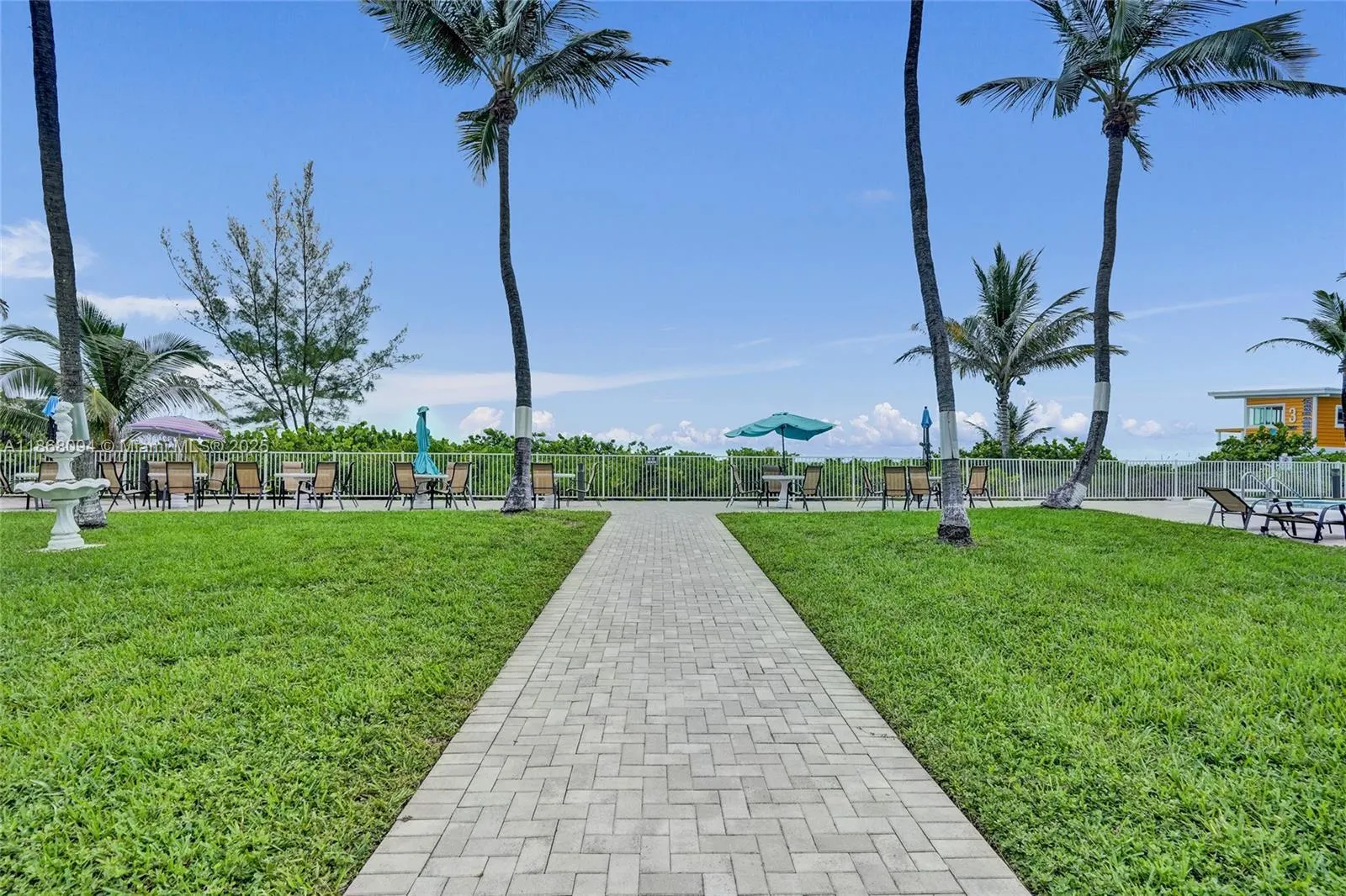 1936 S Ocean Dr, #21D