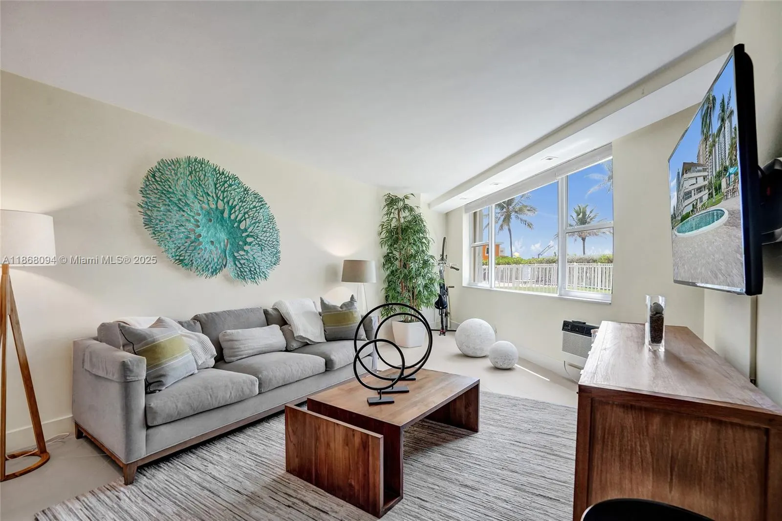 1936 S Ocean Dr, #21D