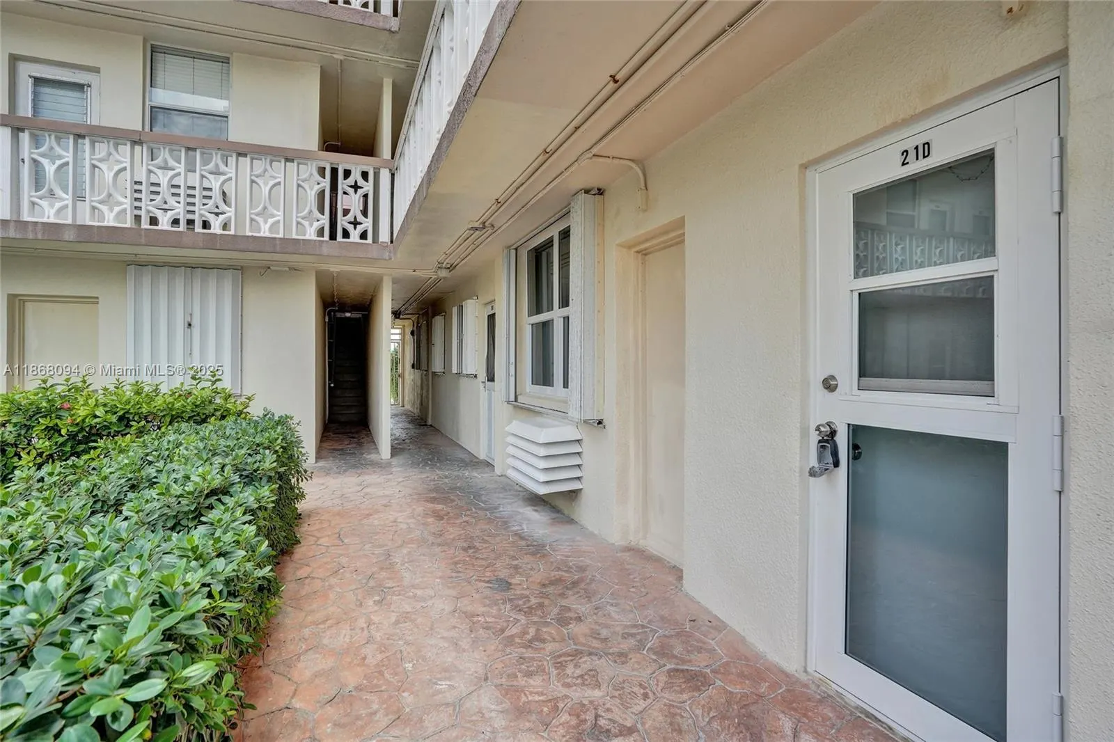 1936 S Ocean Dr, #21D