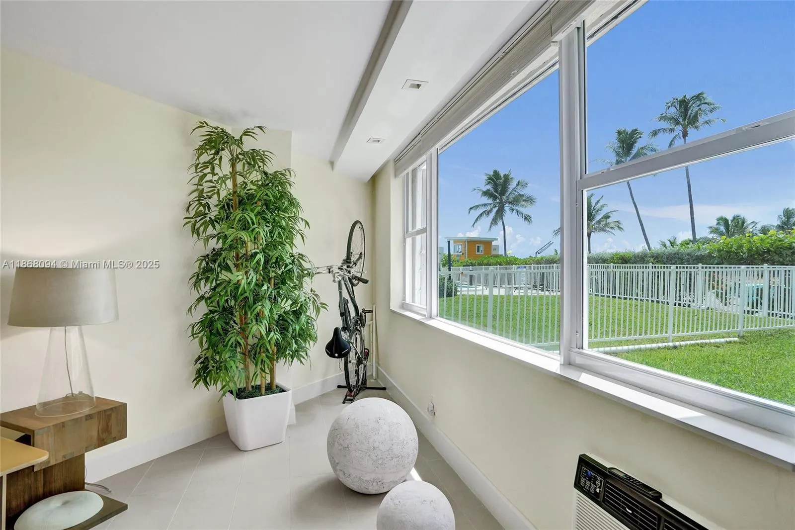 1936 S Ocean Dr, #21D