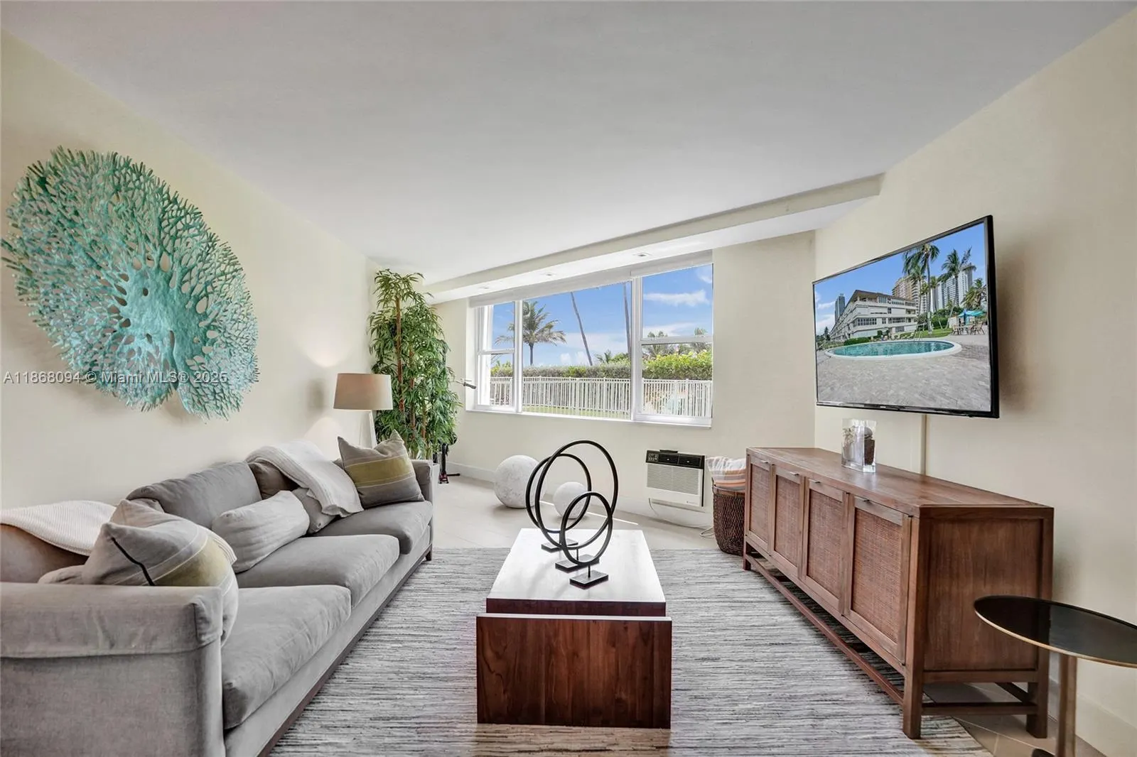 1936 S Ocean Dr, #21D
