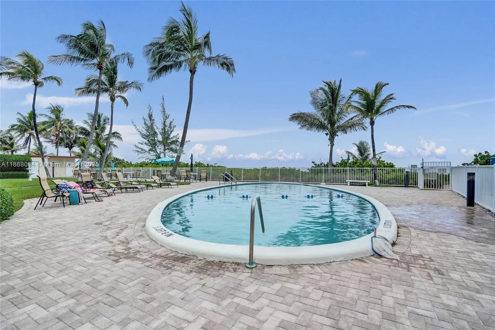 1936 S Ocean Dr, #21D