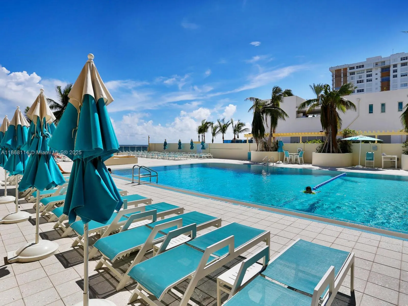 2501 S Ocean Dr, #914