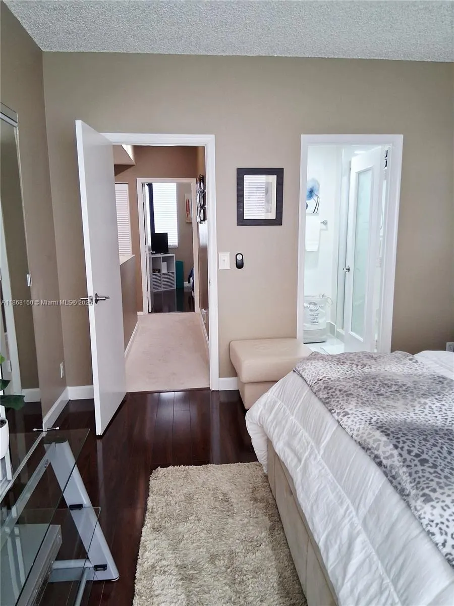 7827 Sanibel Dr., #0