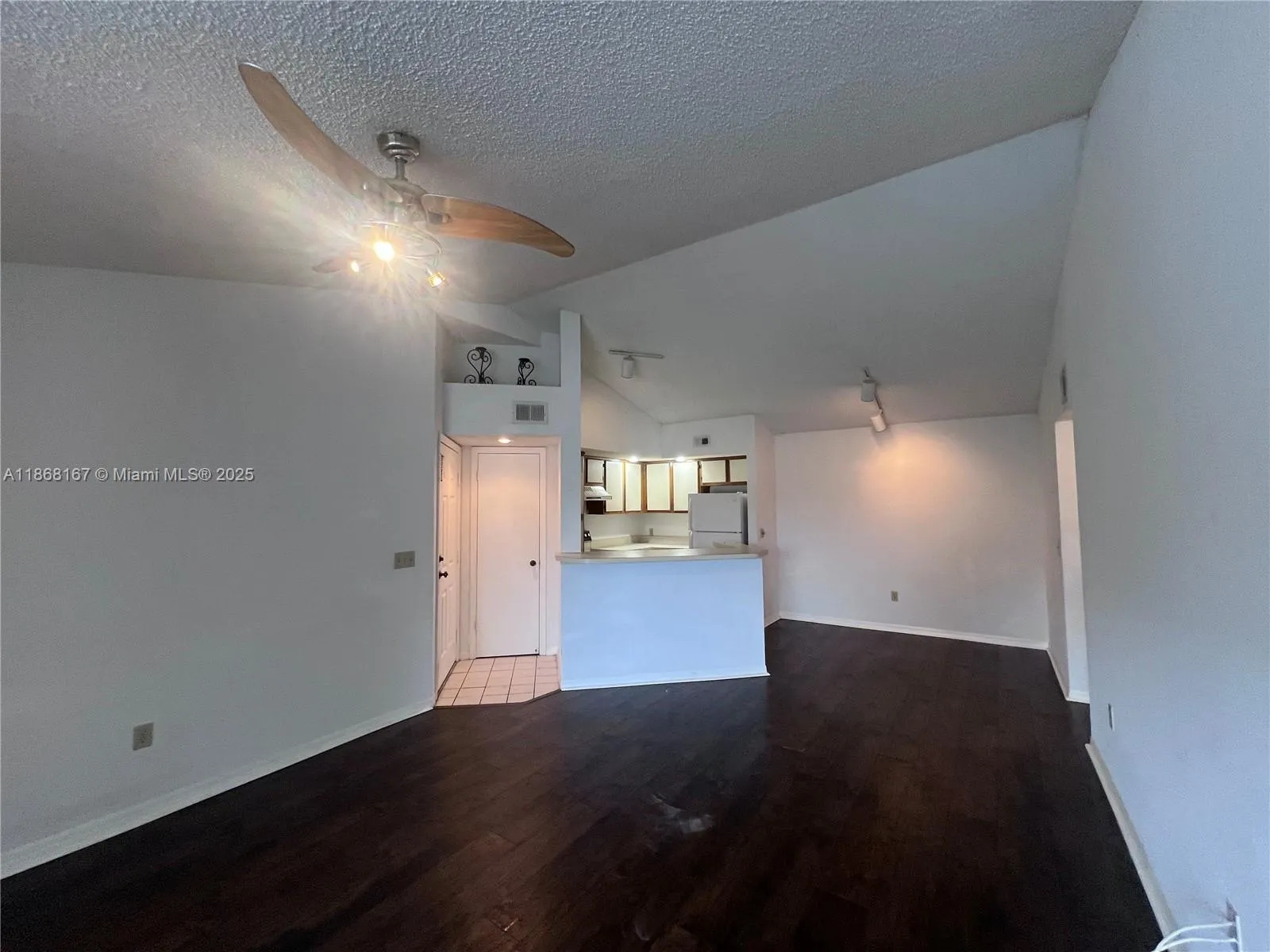 1401 Village Blvd, #722