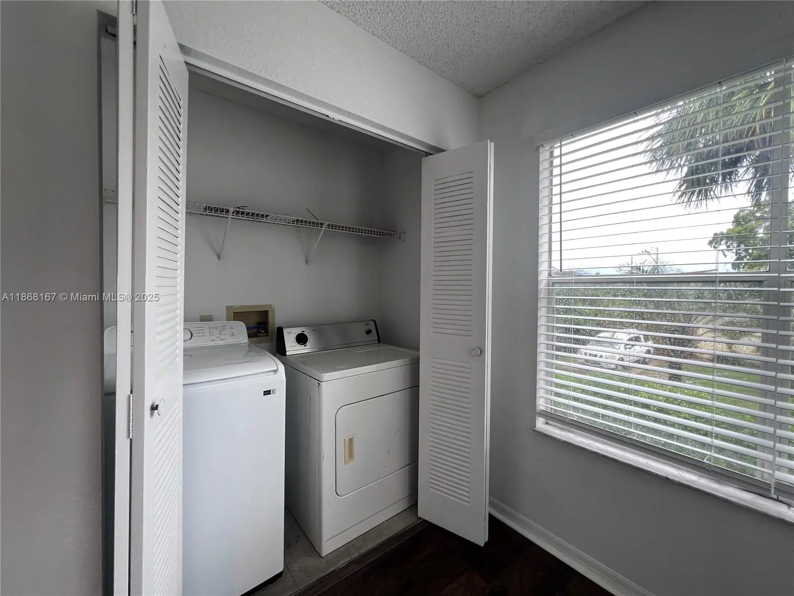 1401 Village Blvd, #722