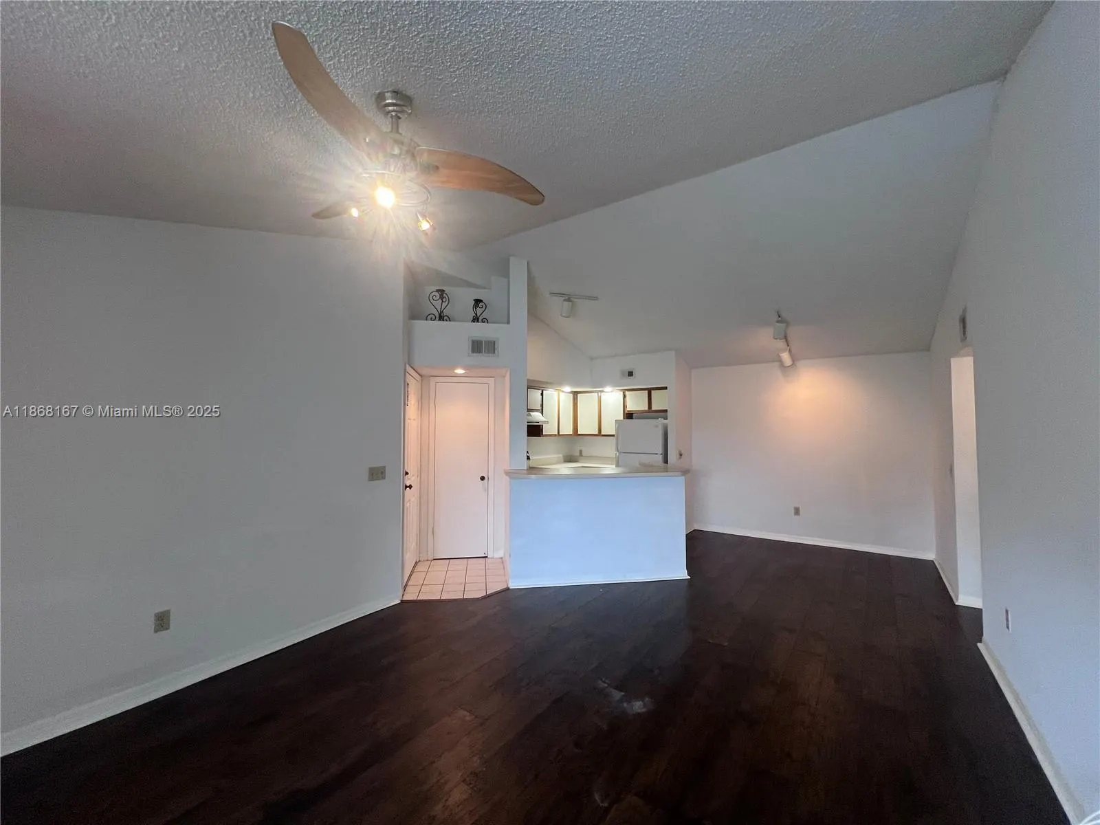 1401 Village Blvd, #722