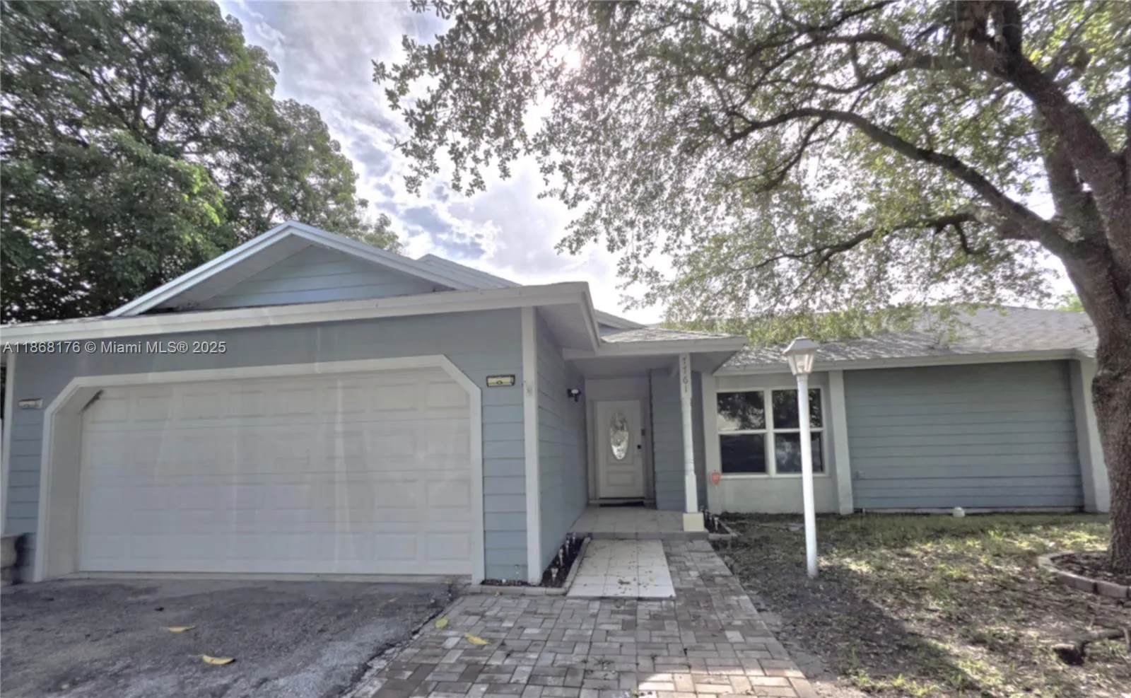 7761 NW 4th St