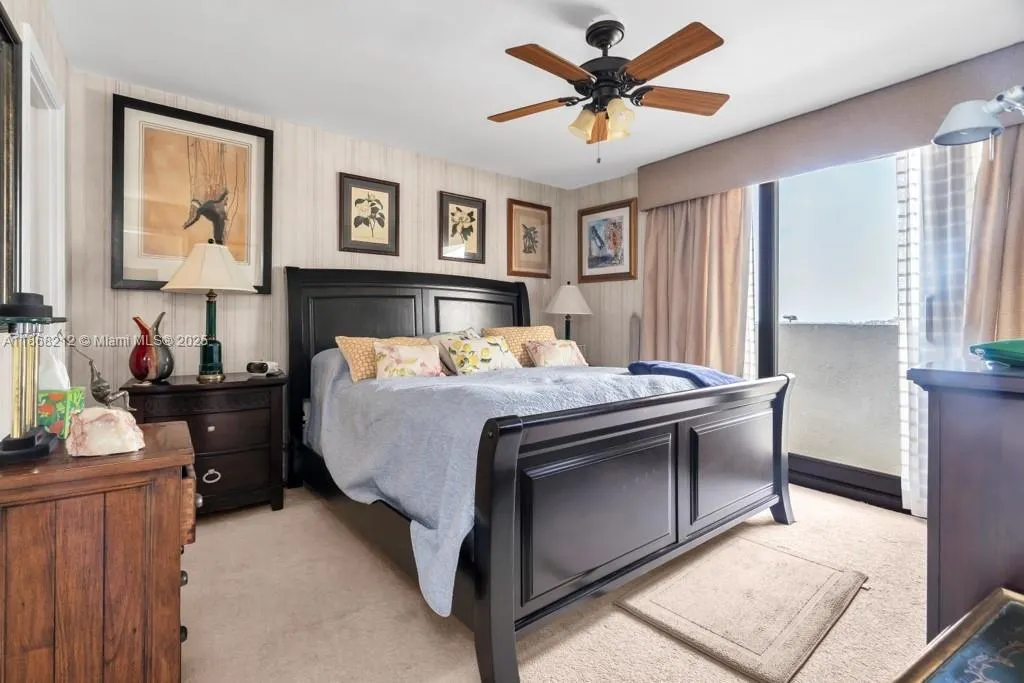 1200 S Flagler Dr, #206