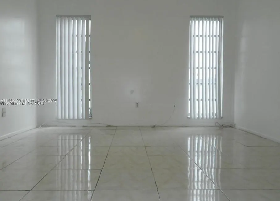 4848 NW 24th Ct, #323