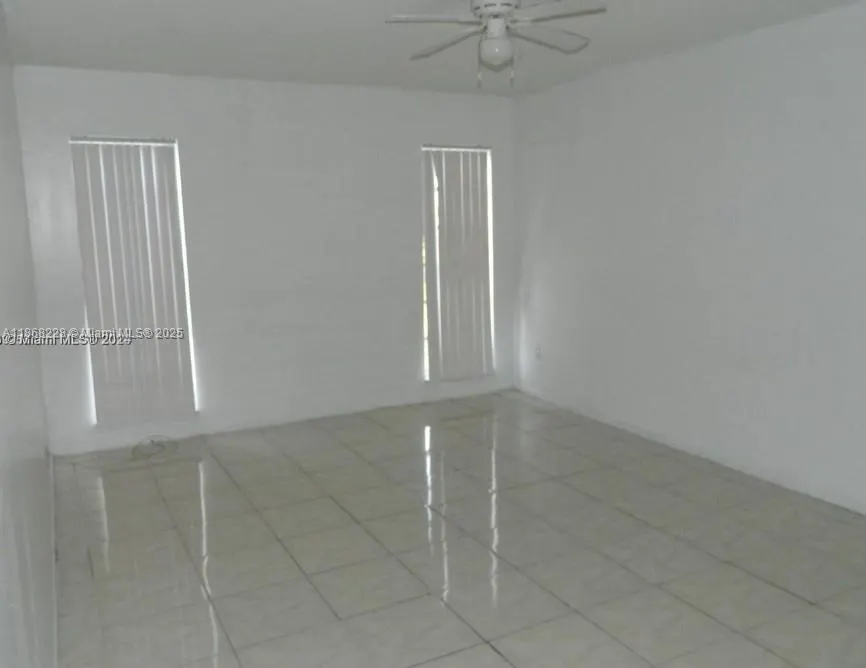 4848 NW 24th Ct, #323