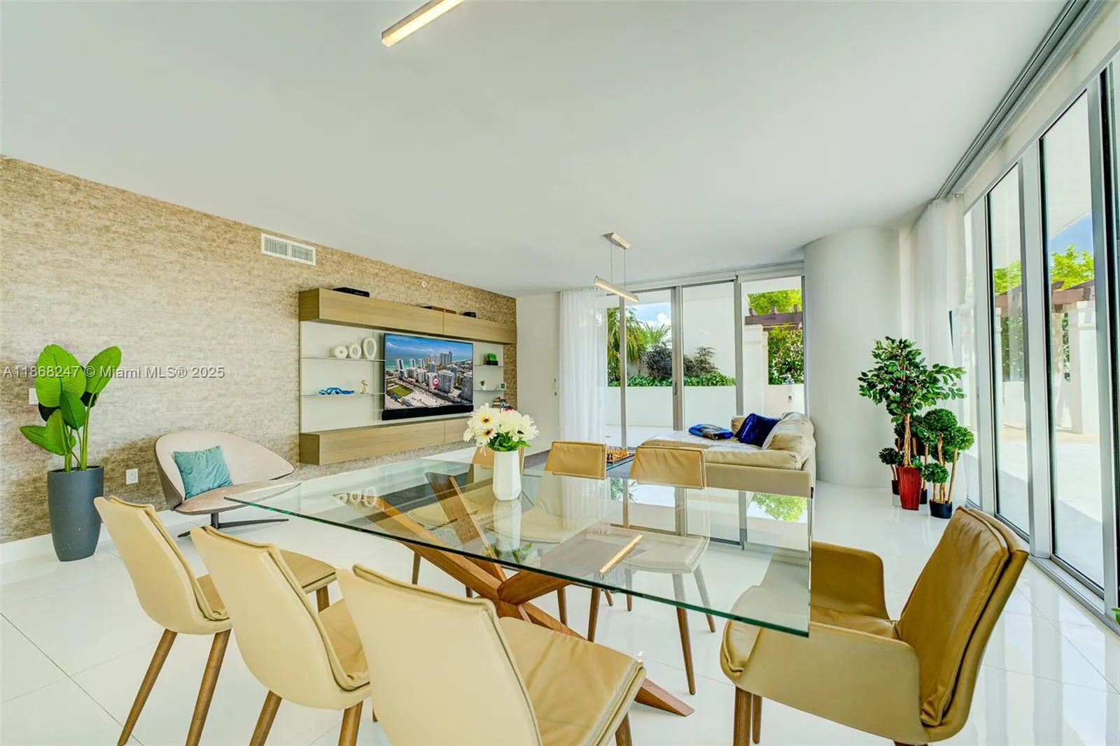 300 Sunny Isles Blvd, #4-501