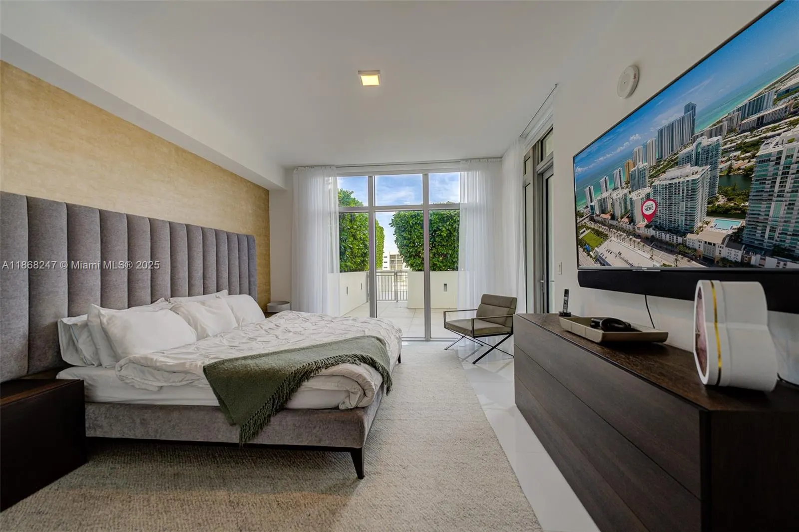 300 Sunny Isles Blvd, #4-501