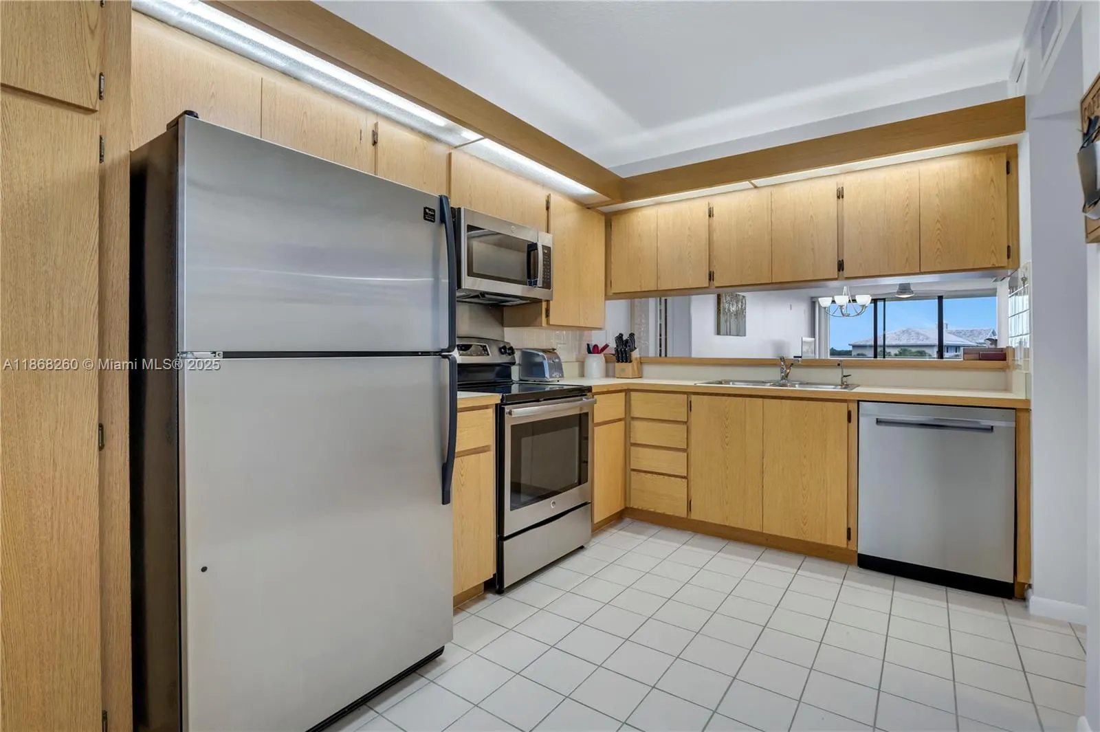 2441 S Village Blvd, #402
