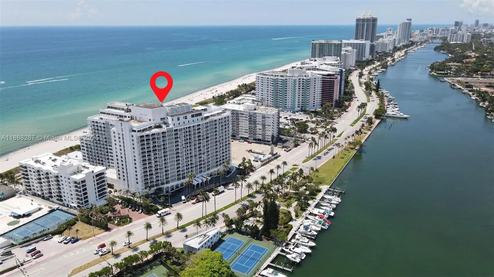 5401 Collins Ave, #916