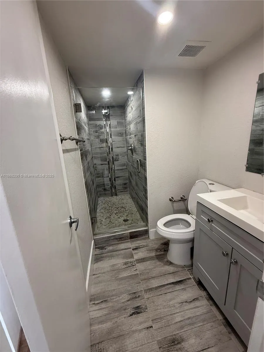 9273 SW 8th St, #310