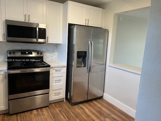 9273 SW 8th St, #310