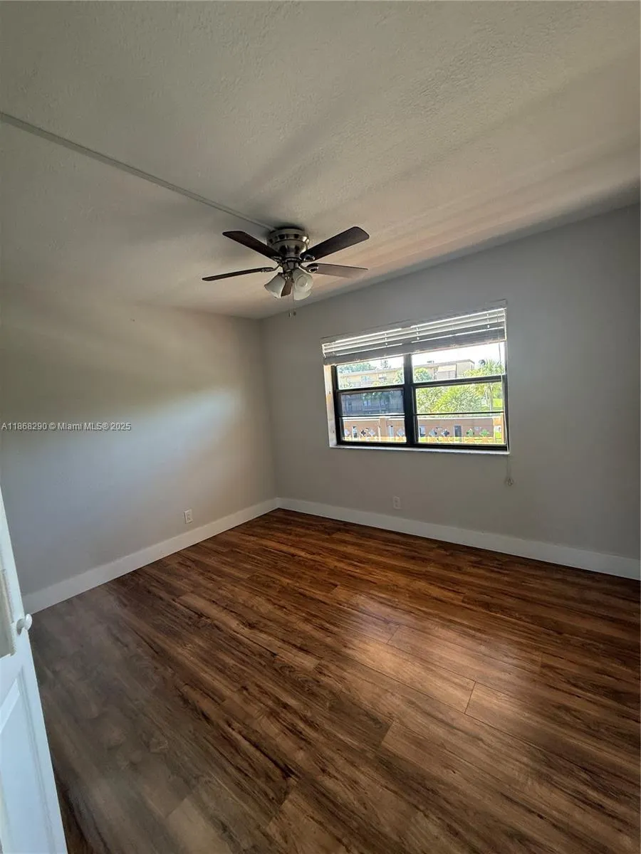 9273 SW 8th St, #310