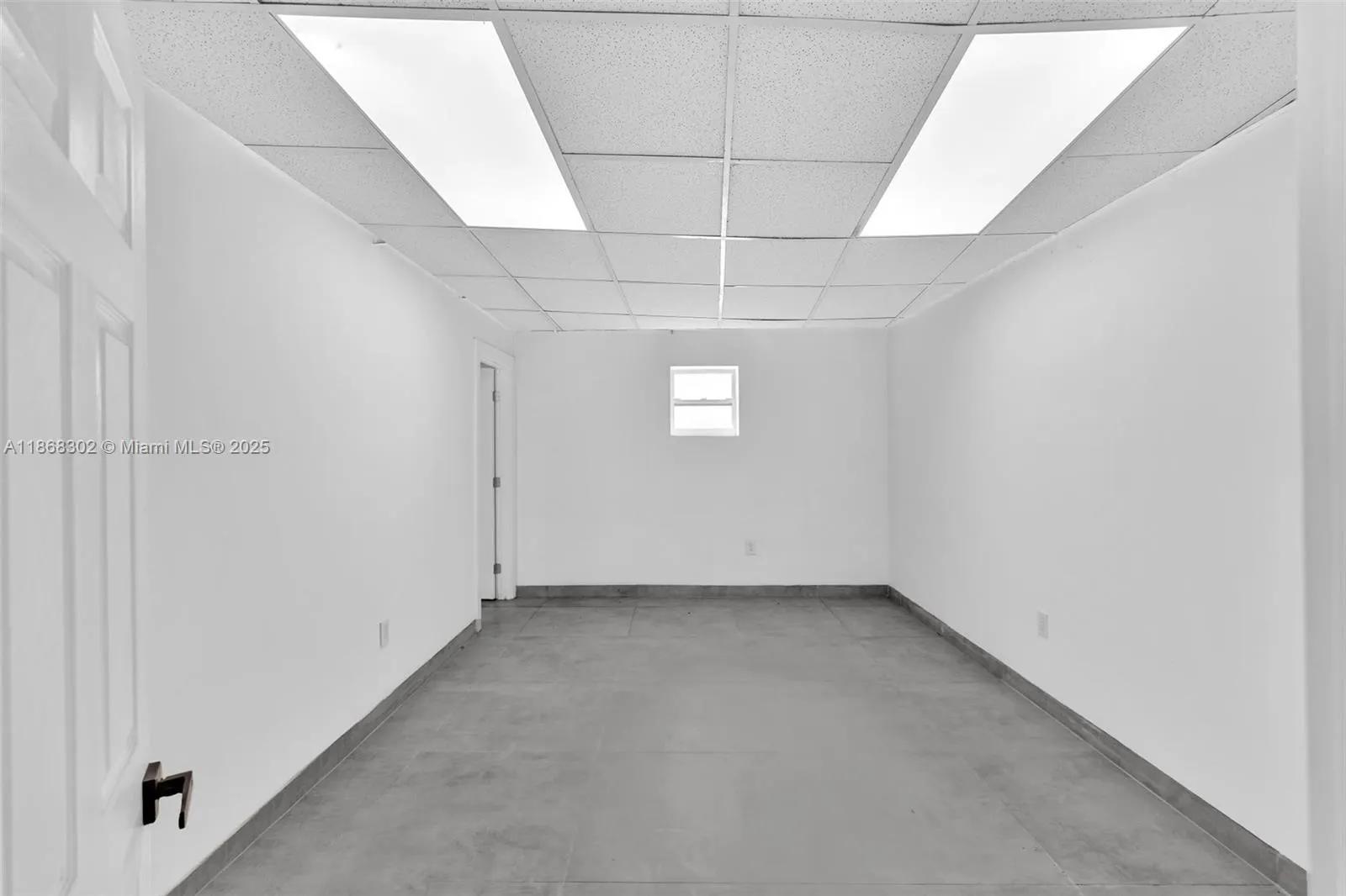 570 NW 54th St