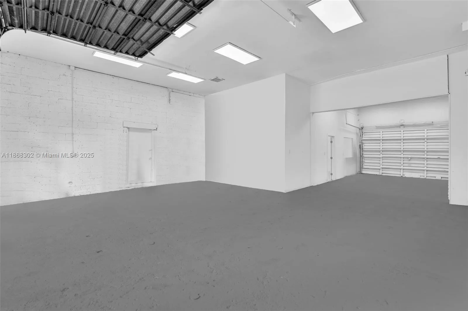570 NW 54th St