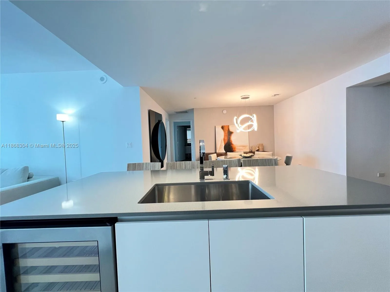 68 SE 6th St, #1003