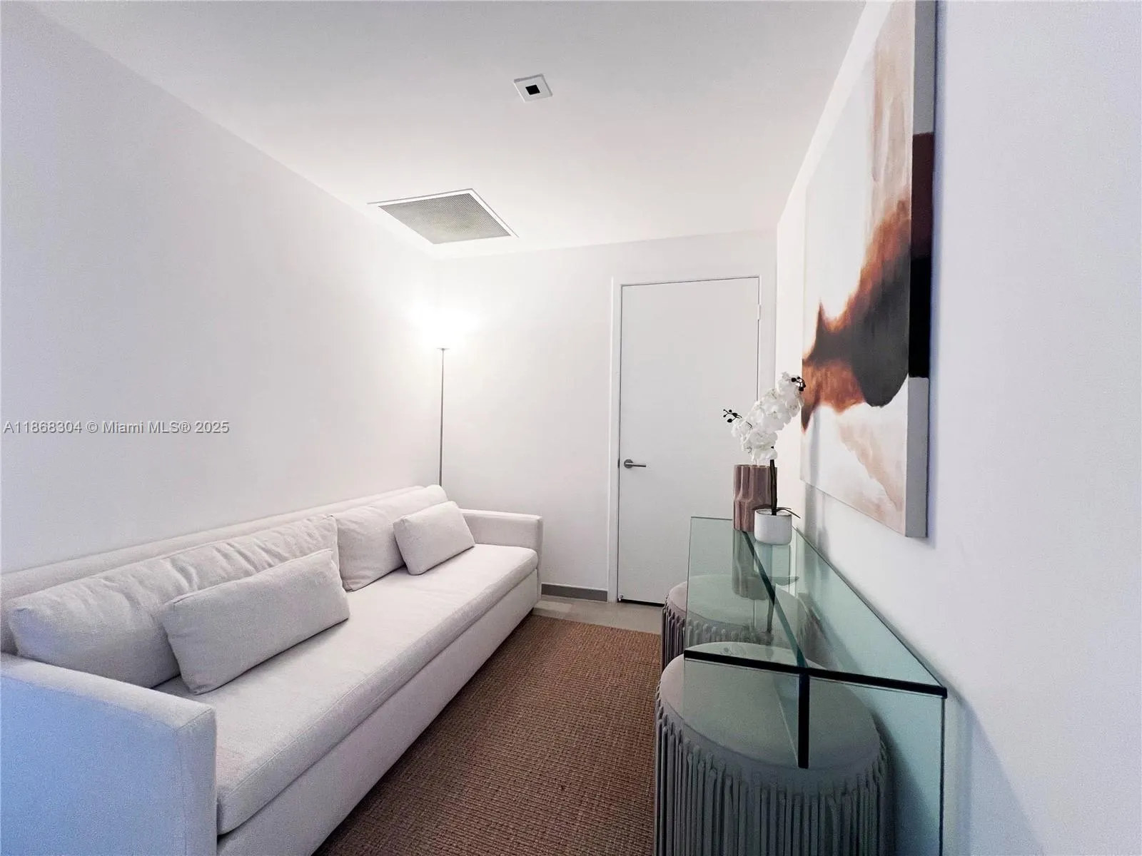 68 SE 6th St, #1003