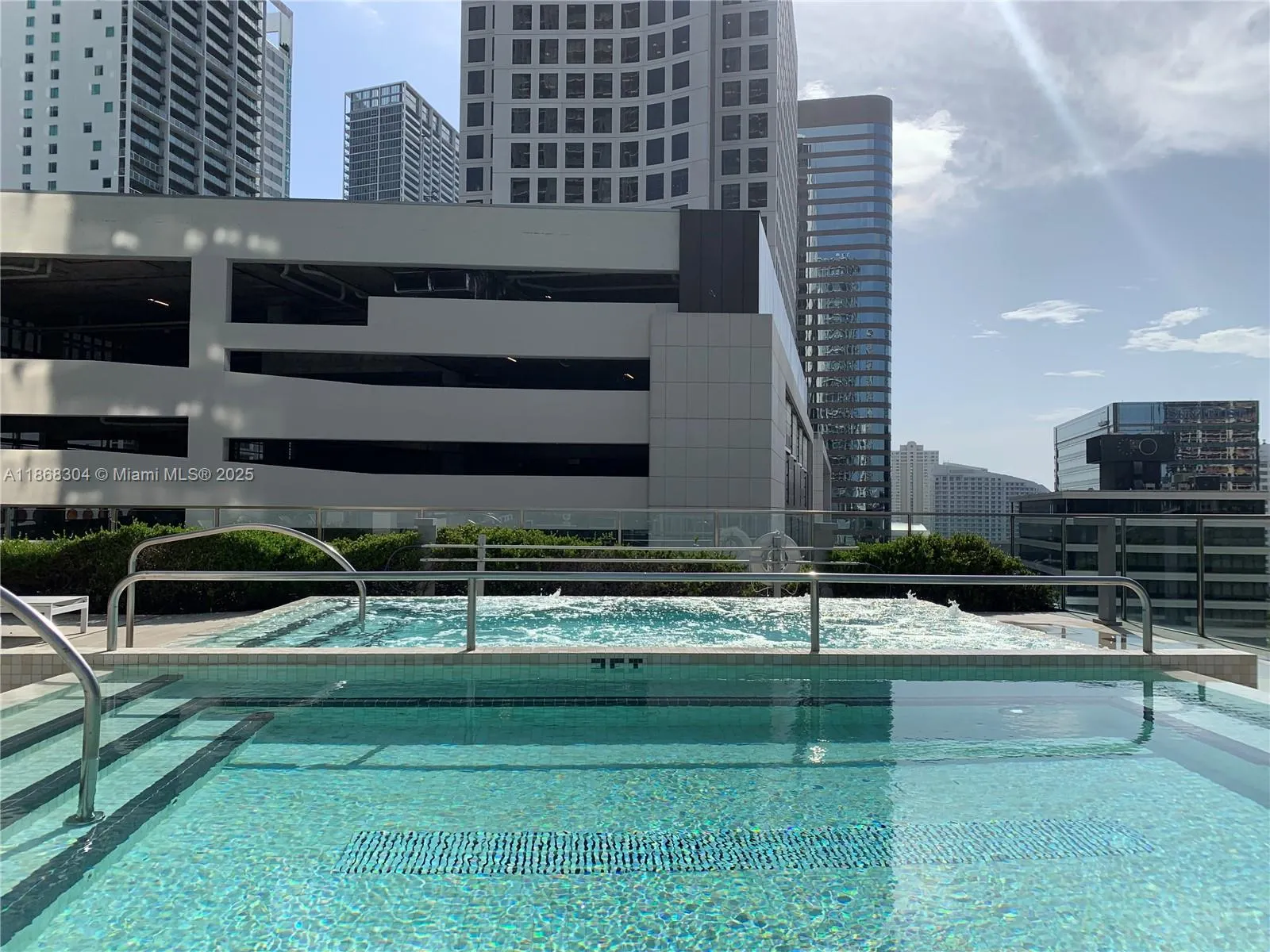 68 SE 6th St, #1003