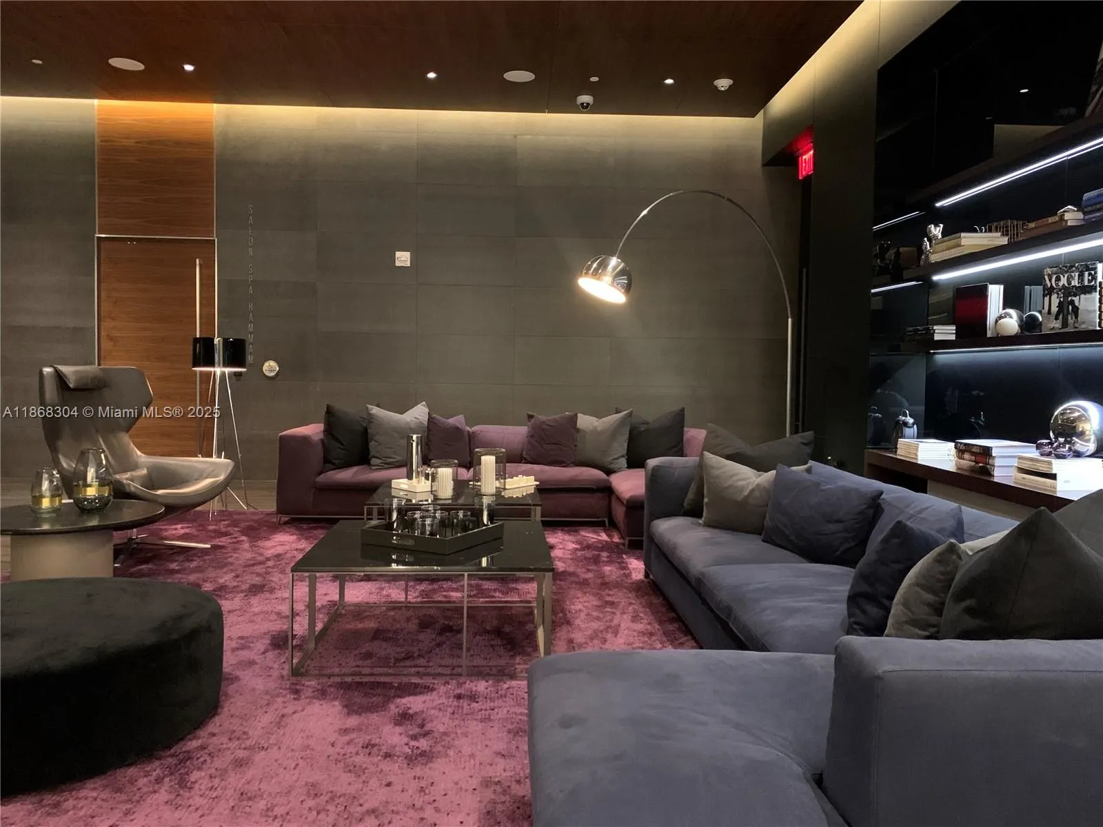 68 SE 6th St, #1003