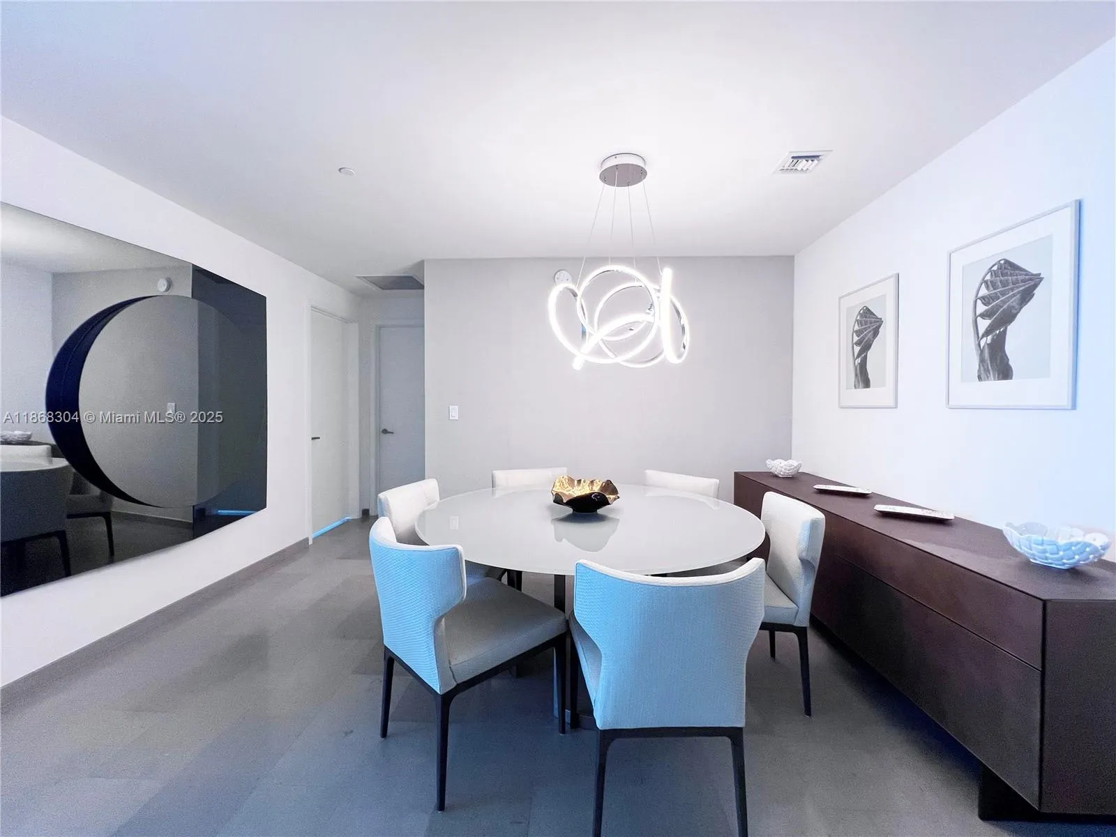 68 SE 6th St, #1003