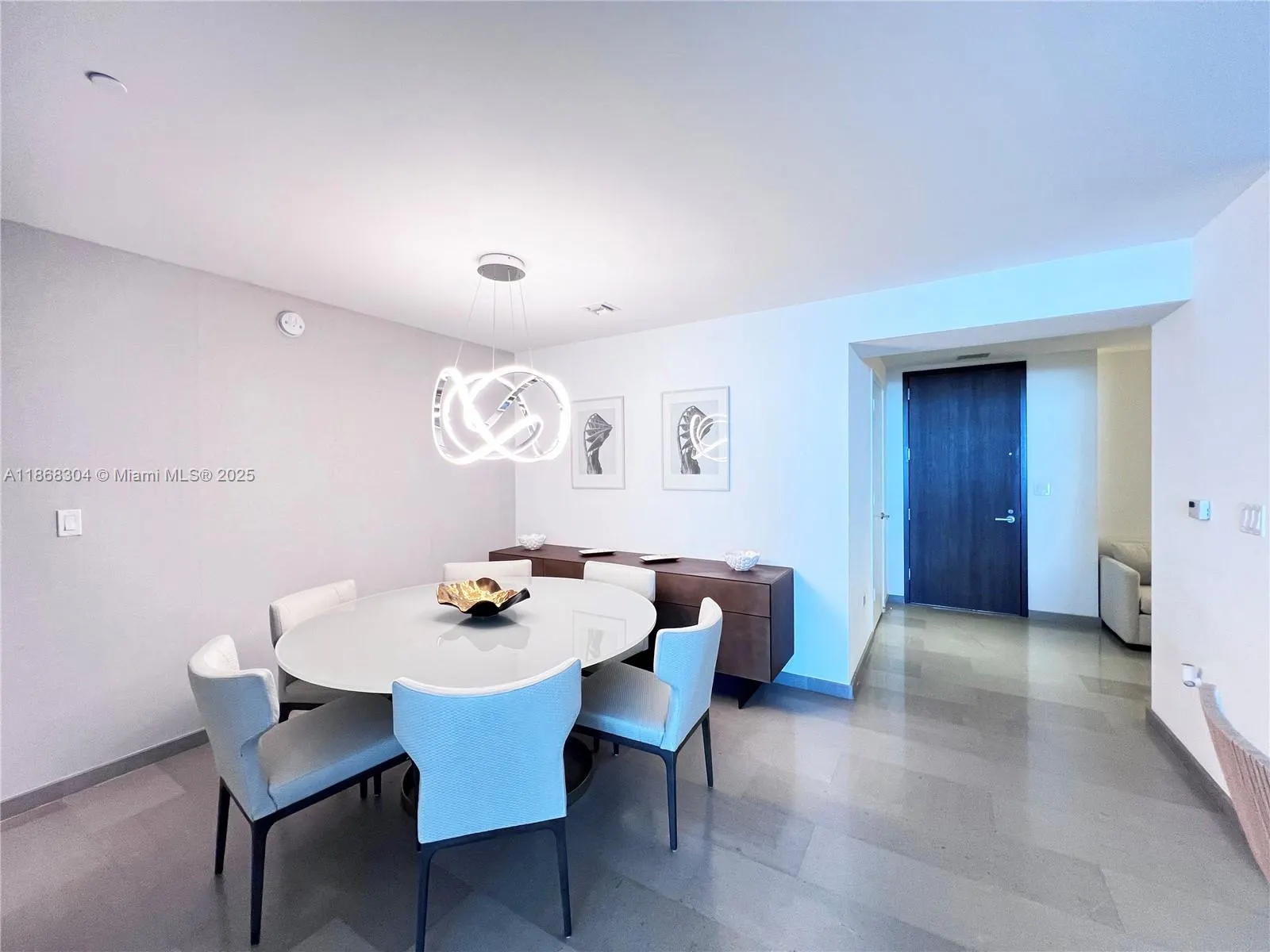 68 SE 6th St, #1003