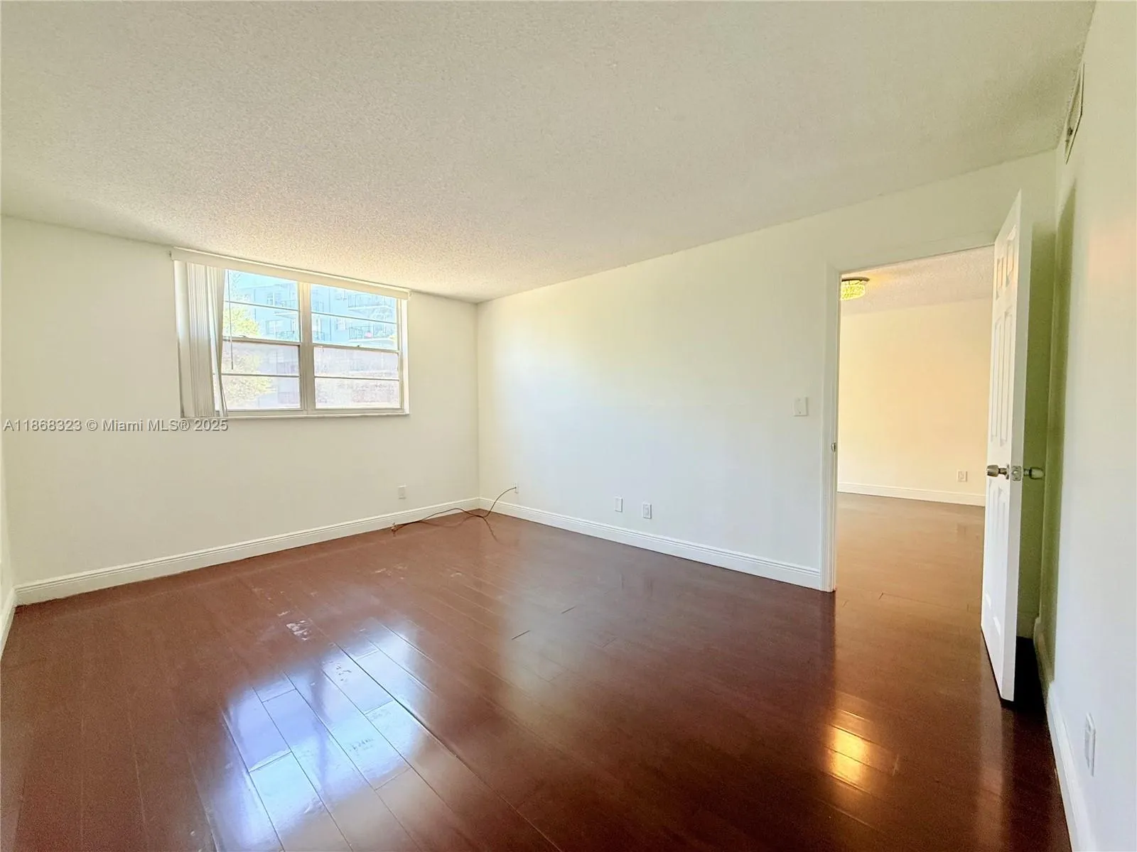 1465 NE 123rd St, #205