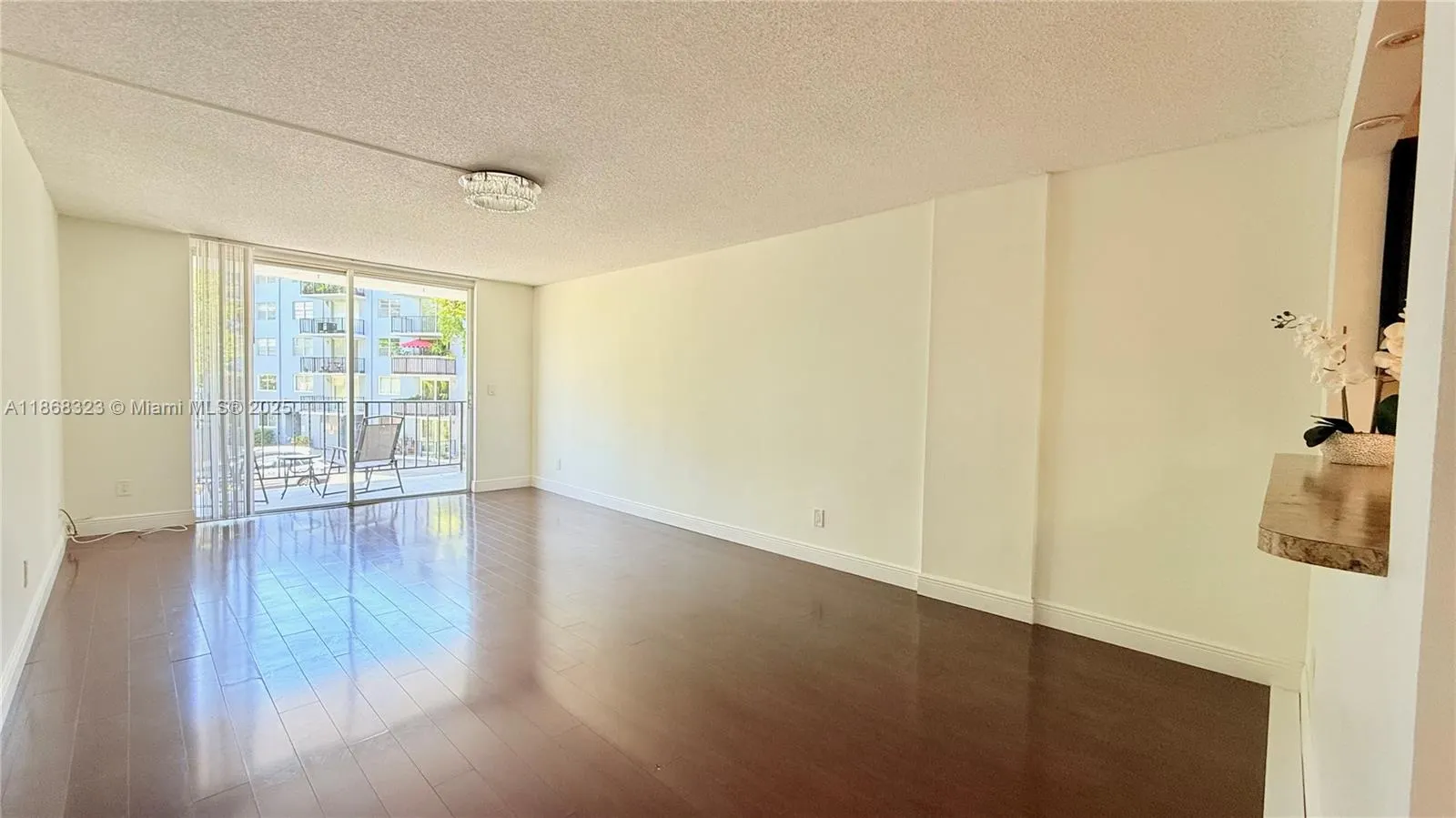 1465 NE 123rd St, #205
