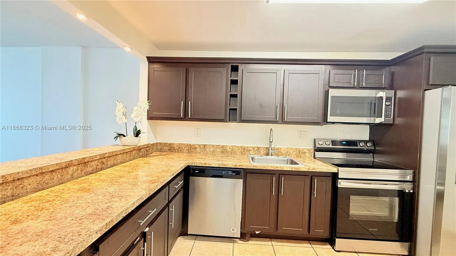 1465 NE 123rd St, #205