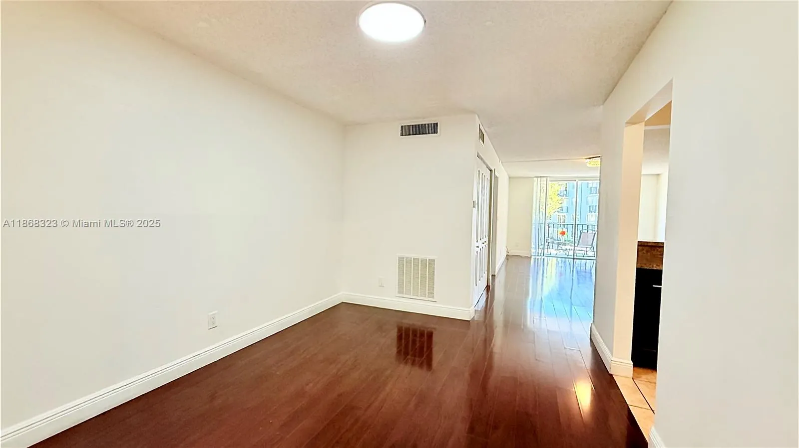 1465 NE 123rd St, #205