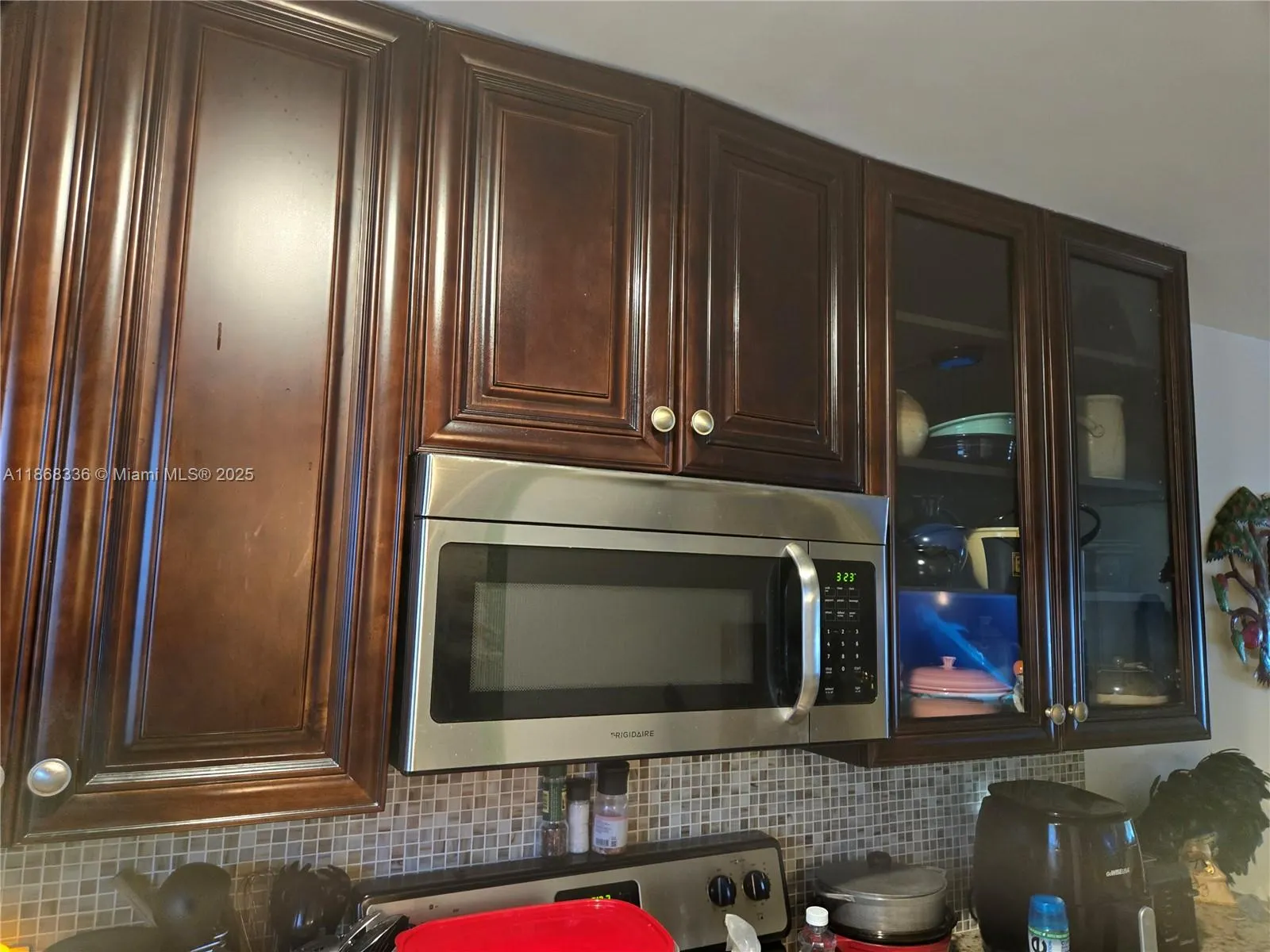 115 Royal Park Dr, #2H