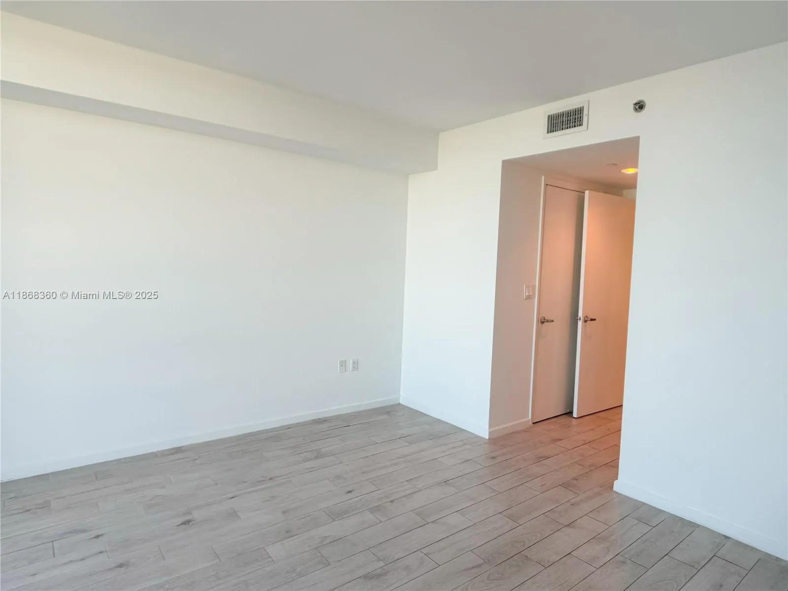 50 Biscayne Blvd, #3104