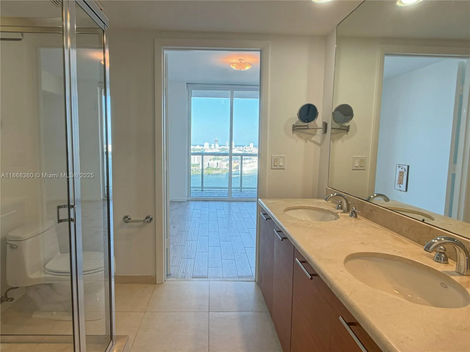 50 Biscayne Blvd, #3104