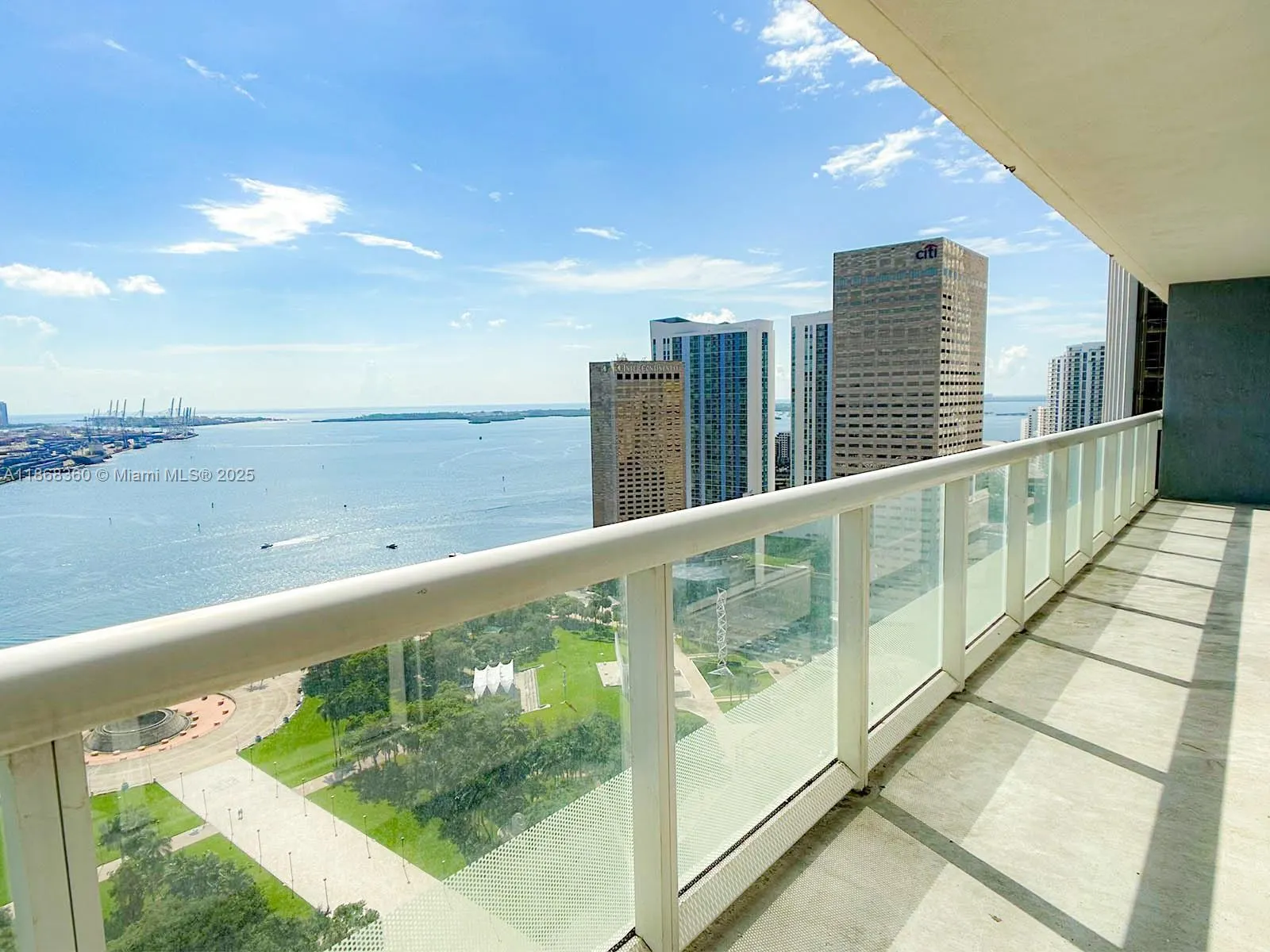 50 Biscayne Blvd, #3104