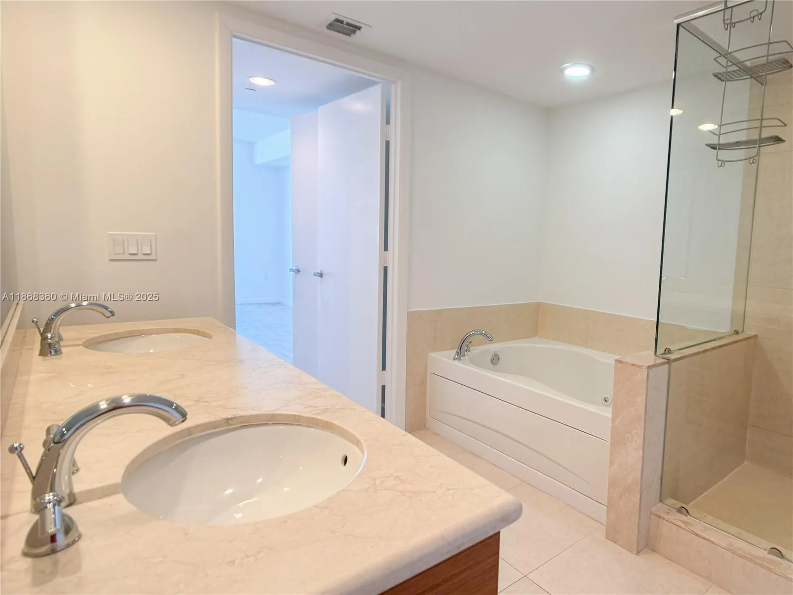 50 Biscayne Blvd, #3104