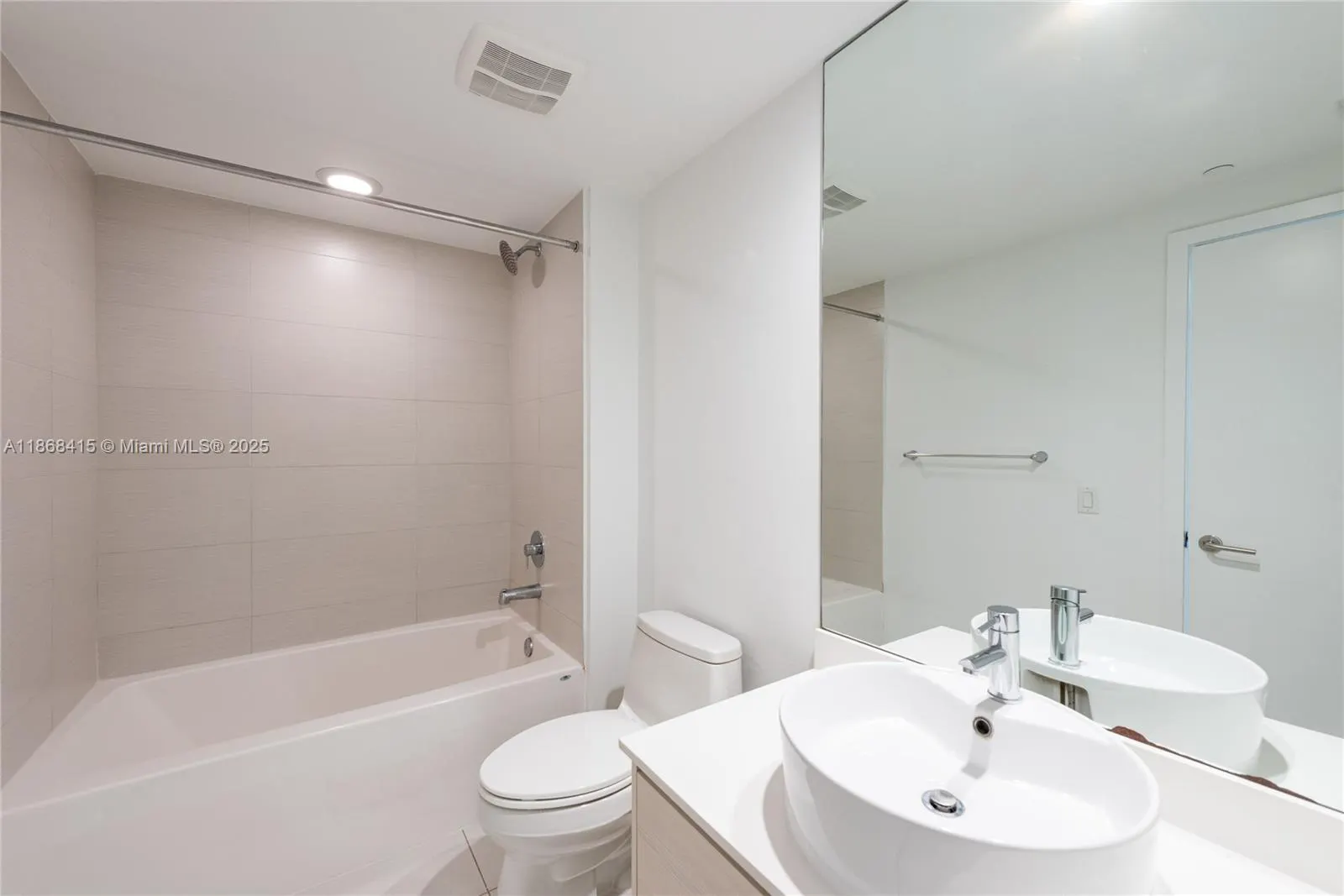 4250 Biscayne Blvd, #501