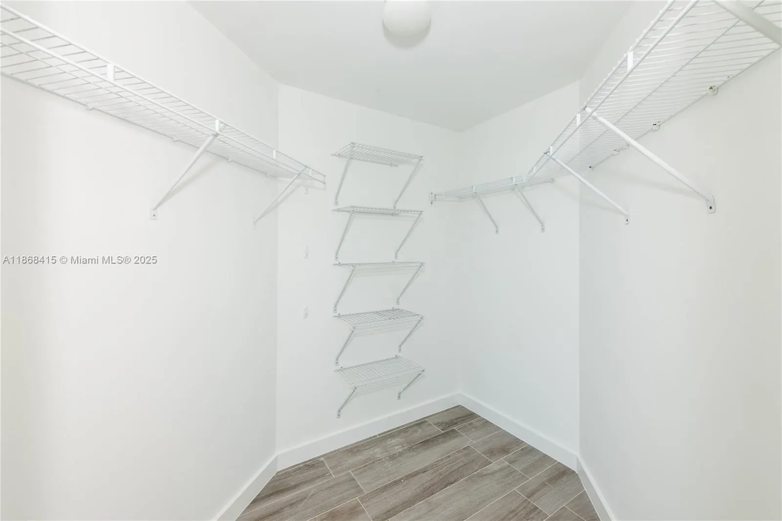 4250 Biscayne Blvd, #501