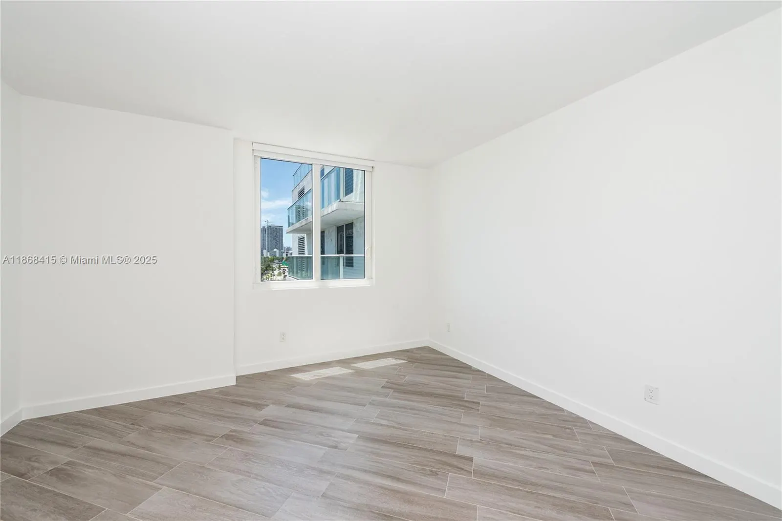 4250 Biscayne Blvd, #501