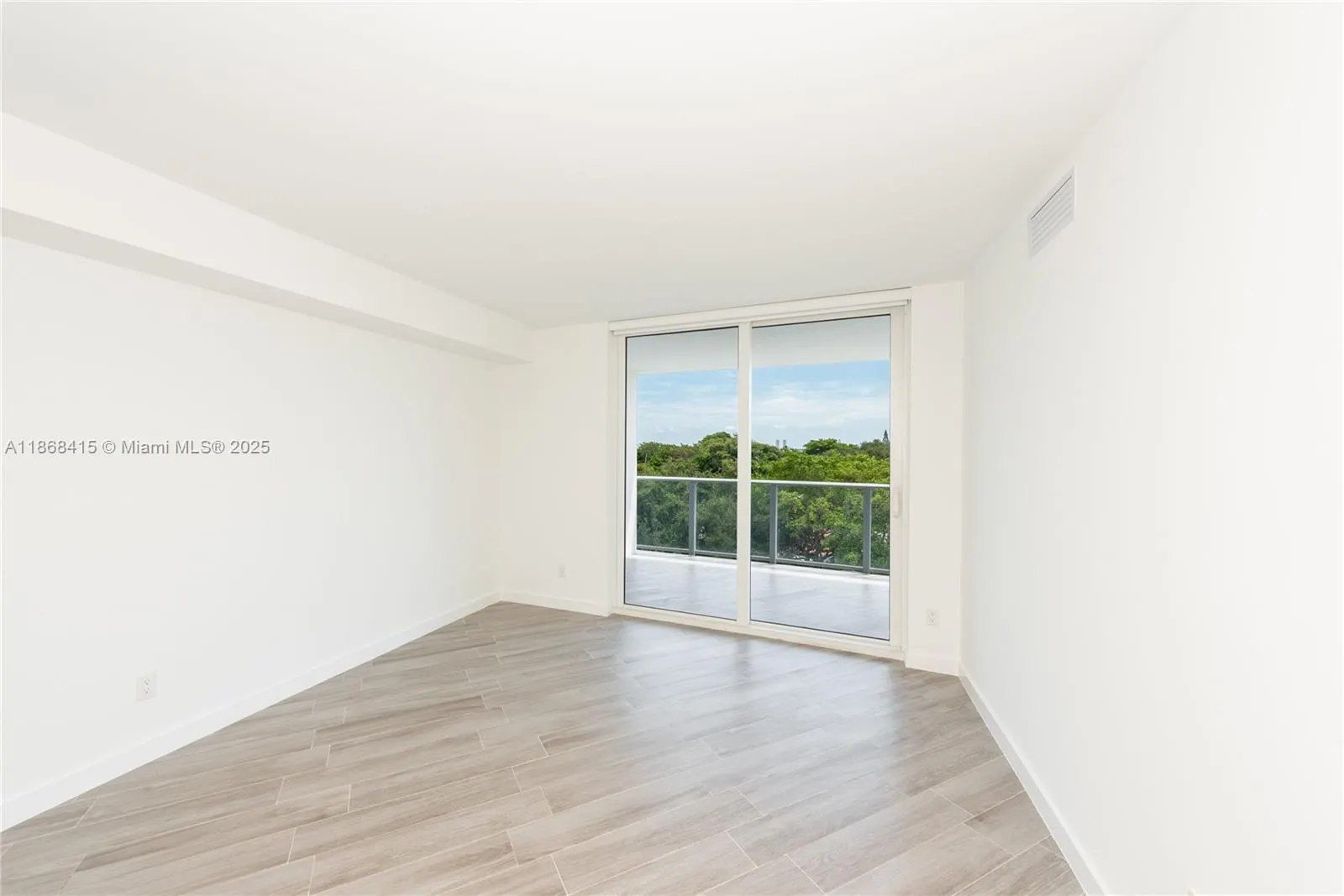 4250 Biscayne Blvd, #501