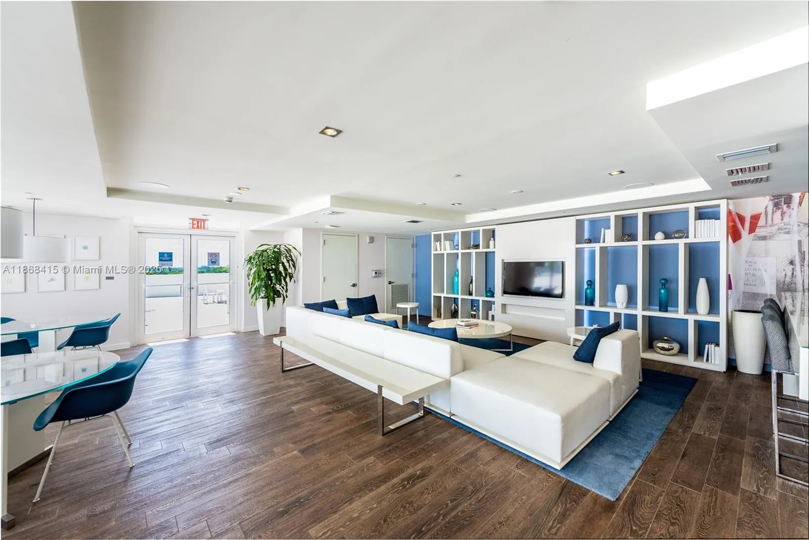 4250 Biscayne Blvd, #501