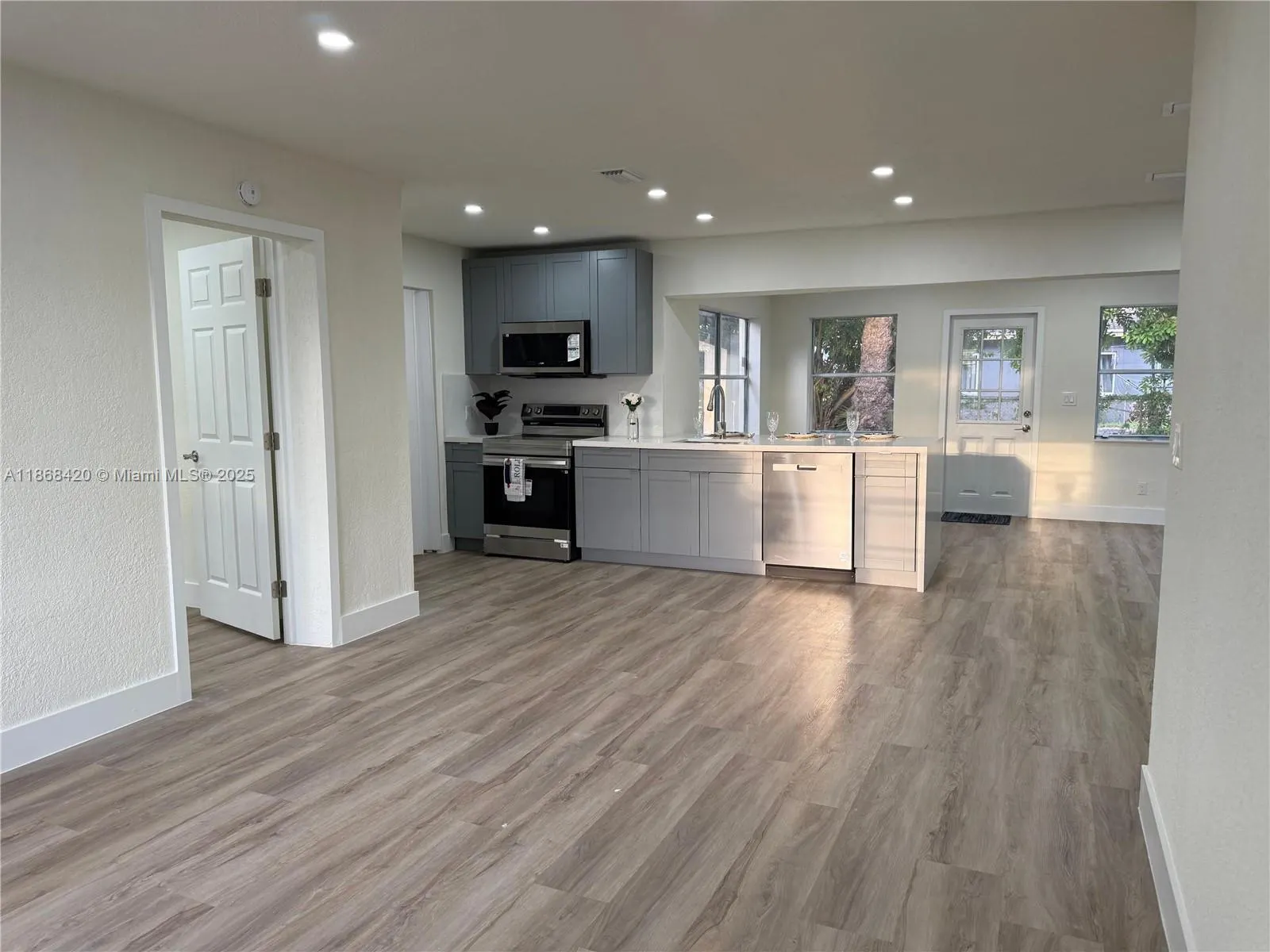 1508 NW 32nd Ave