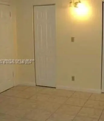 4800 NW 24th Ct, #D107